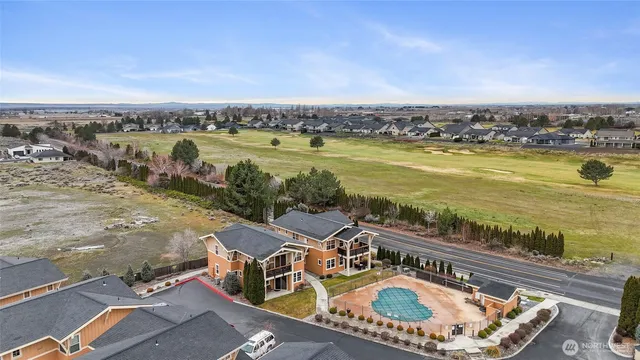 $349,950 | 4395 Westshore Drive Northeast, Unit 102, Moses Lake, WA 98837