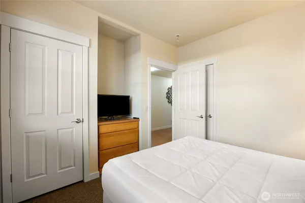 $330,000 | 4395 Westshore Drive Northeast, Unit 102, Moses Lake, WA 98837