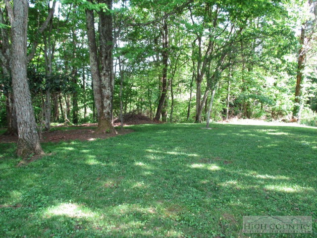 240 Lofty View Road Boone, NC 28607 - Photo 16 of 20 Gallery Image 16