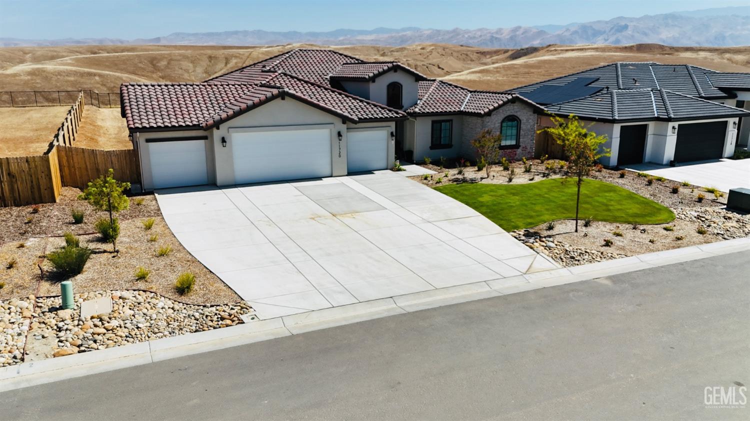 Undisclosed Address Bakersfield, CA 93306 - Photo 3 of 35