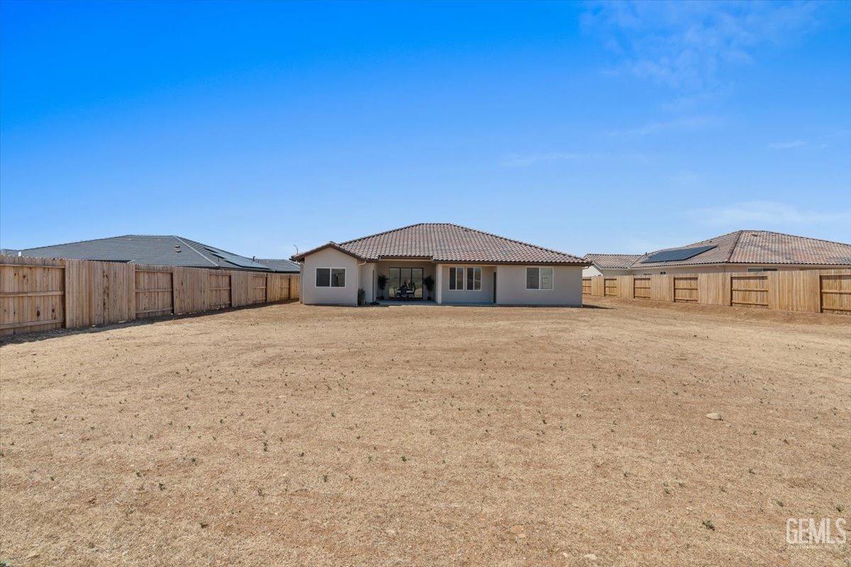 Undisclosed Address Bakersfield, CA 93306 - Photo 31 of 35