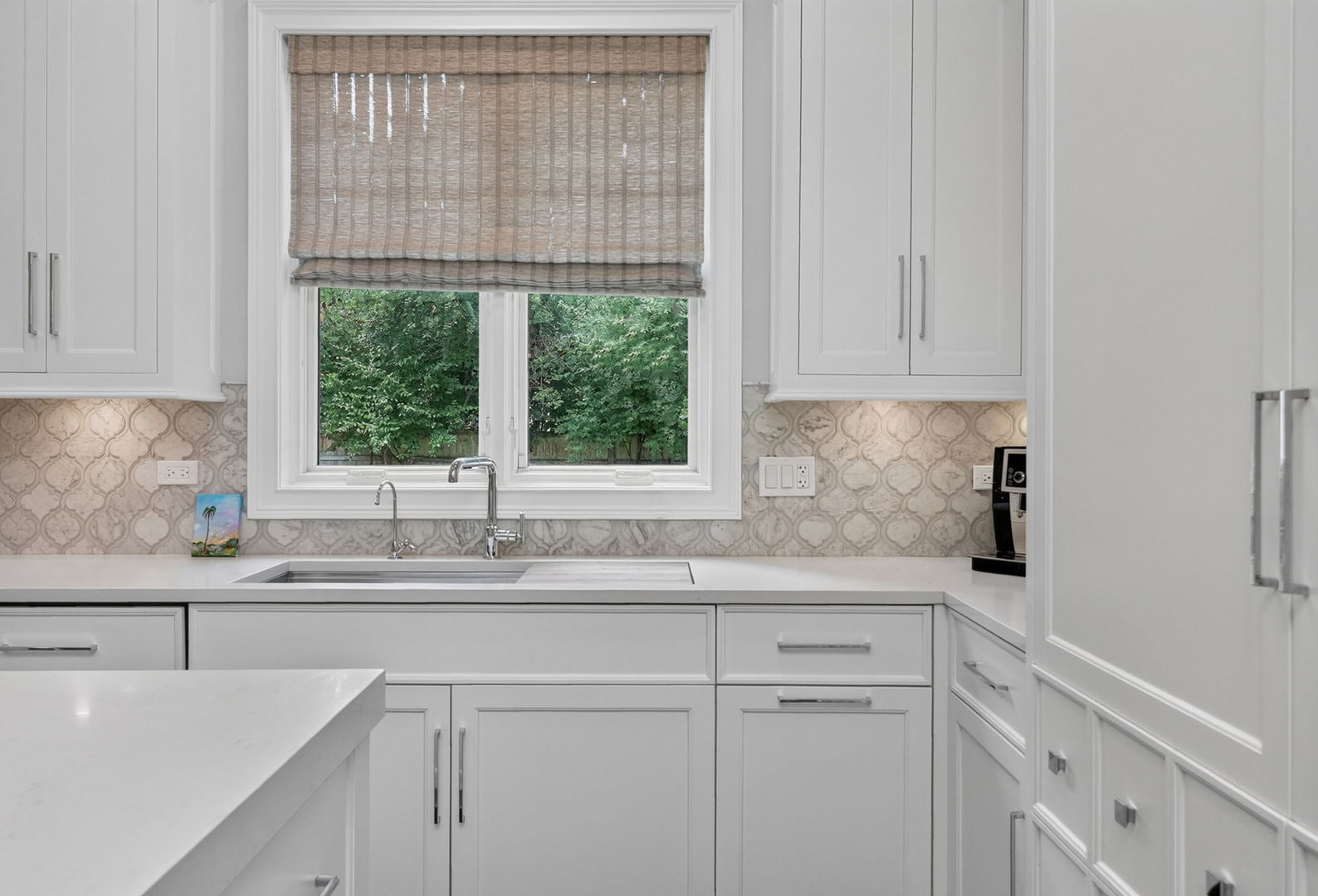722 Cleveland Road Hinsdale, IL 60521 - Photo 10 of 42 Gallery Image 10