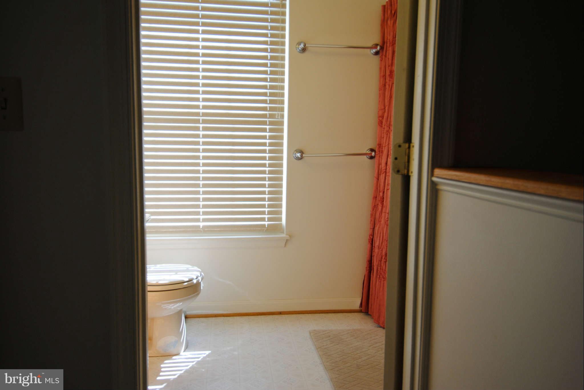 1619 Bentley Road Edgewater, MD 21037 - Photo 14 of 27 Bath