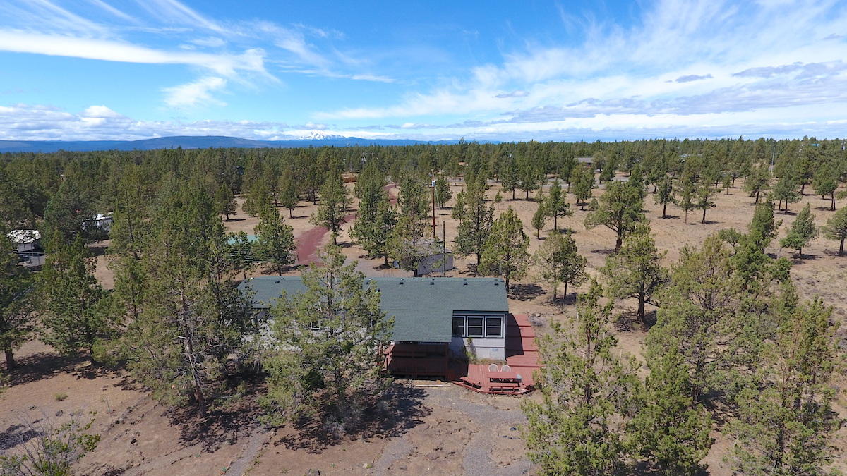 15107 Southwest Maverick Road Terrebonne, OR 97760 - Photo 6 of 38 DJI_0015