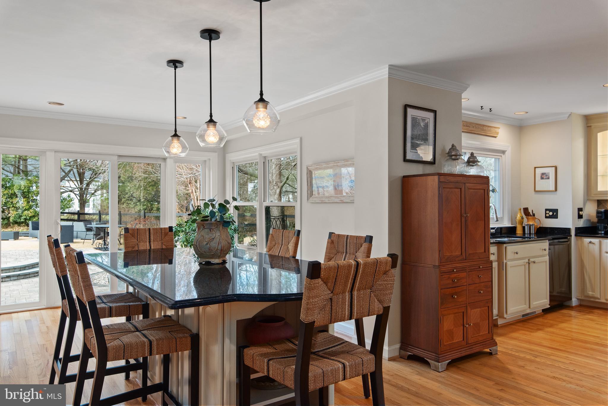 1200 Larado Court Riva, MD 21140 - Photo 27 of 70 Custom island