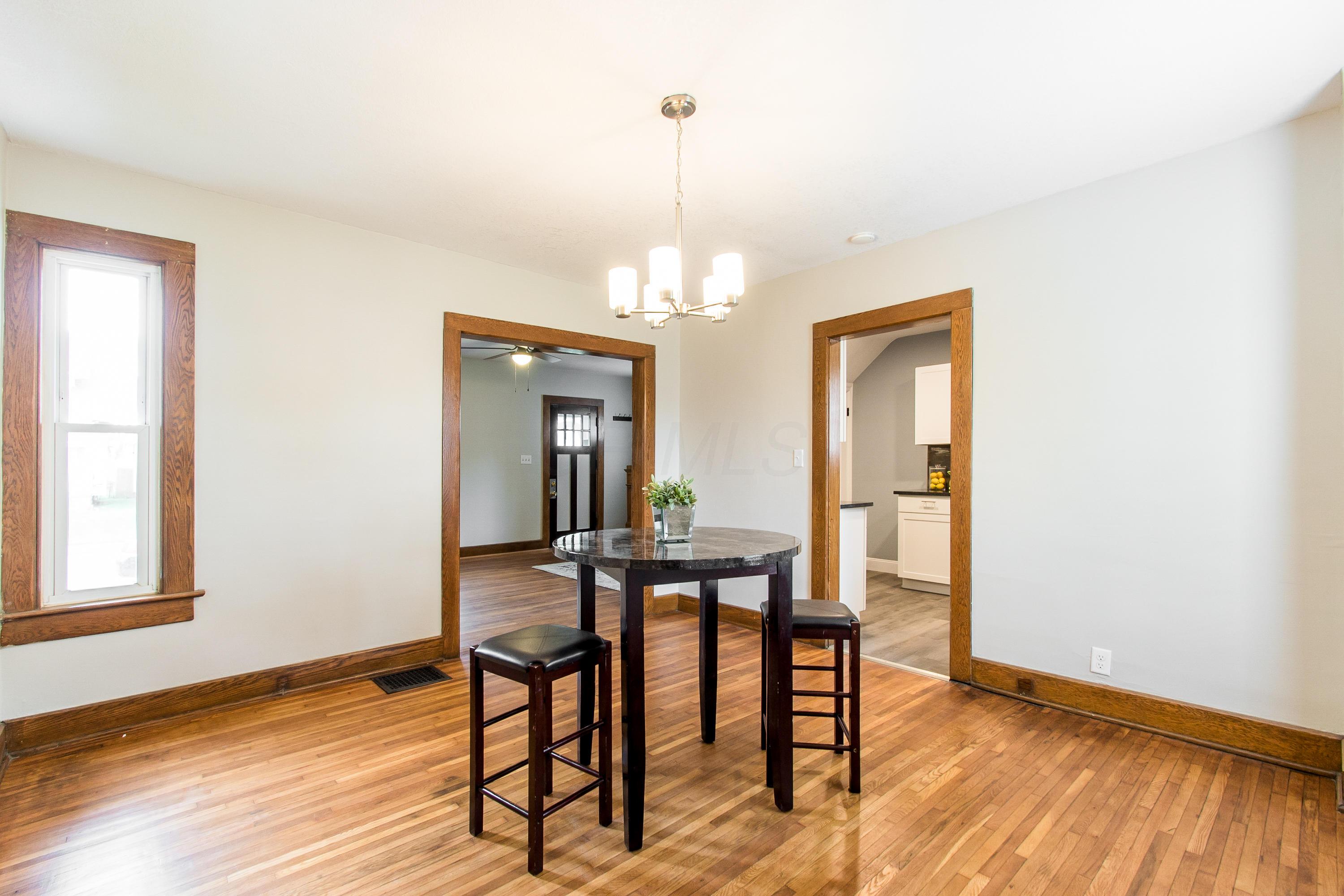 932 Lockbourne Road Columbus, OH 43206 - Photo 8 of 33
