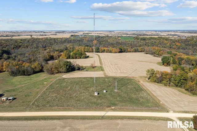 $172,000 | 4480 115th Street, Clinton, IA 52732