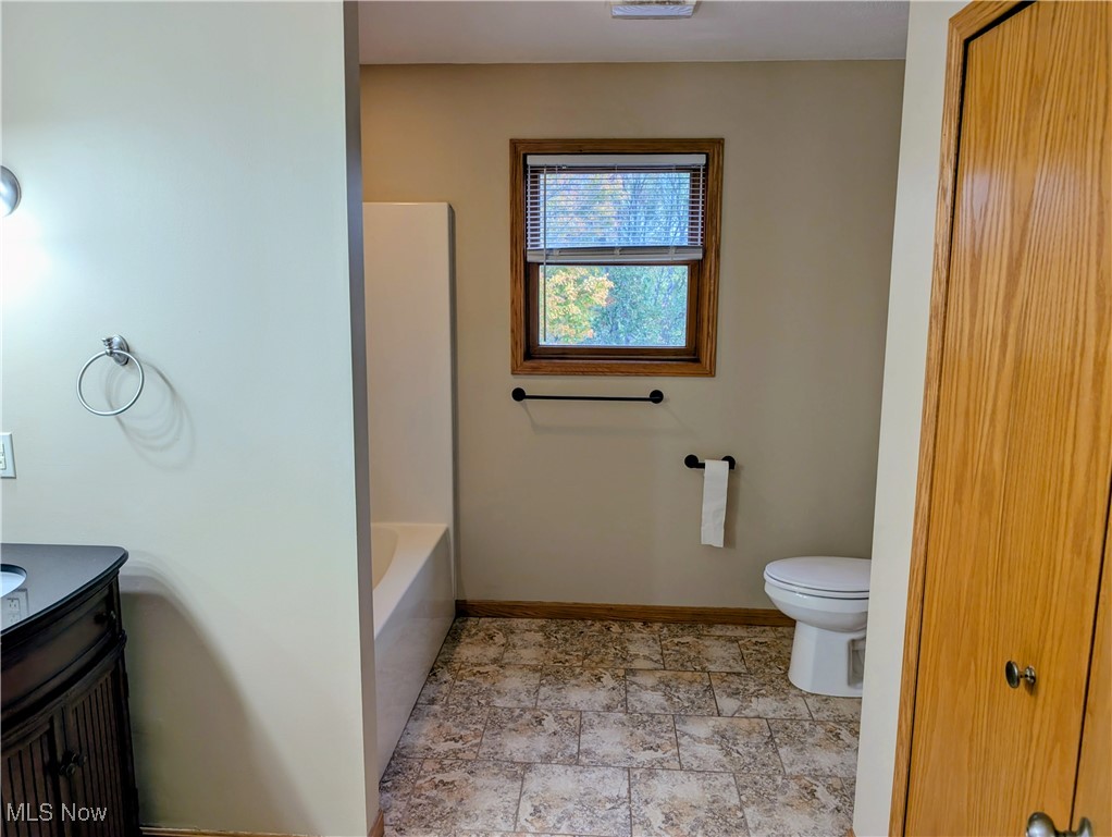 2464 Hazelnut Road Ravenna, OH 44266 - Photo 20 of 27 Gallery Image 20