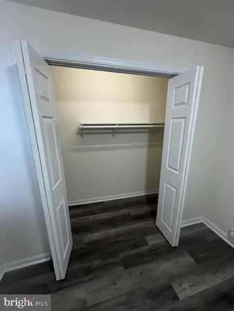 a view of walk in closet