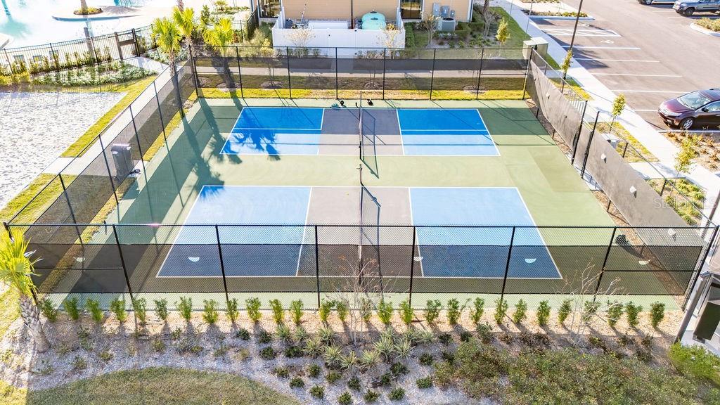 2154 Lasso Loop Eagle Lake, FL 33839 - Photo 21 of 32 a view of swimming pool