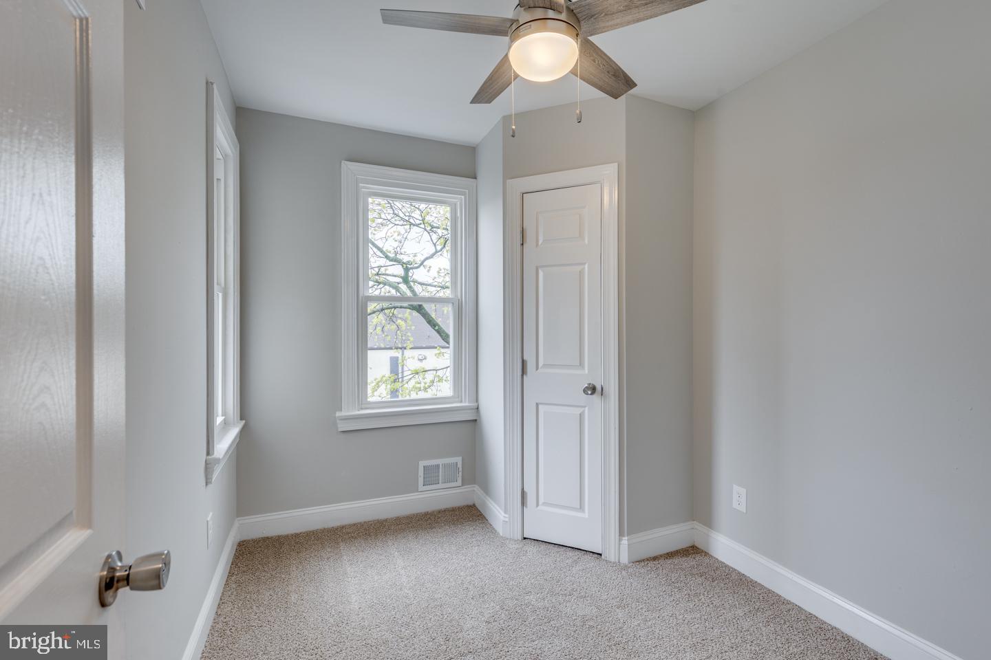 37 Polk Street Riverside, NJ 08075 - Photo 20 of 34