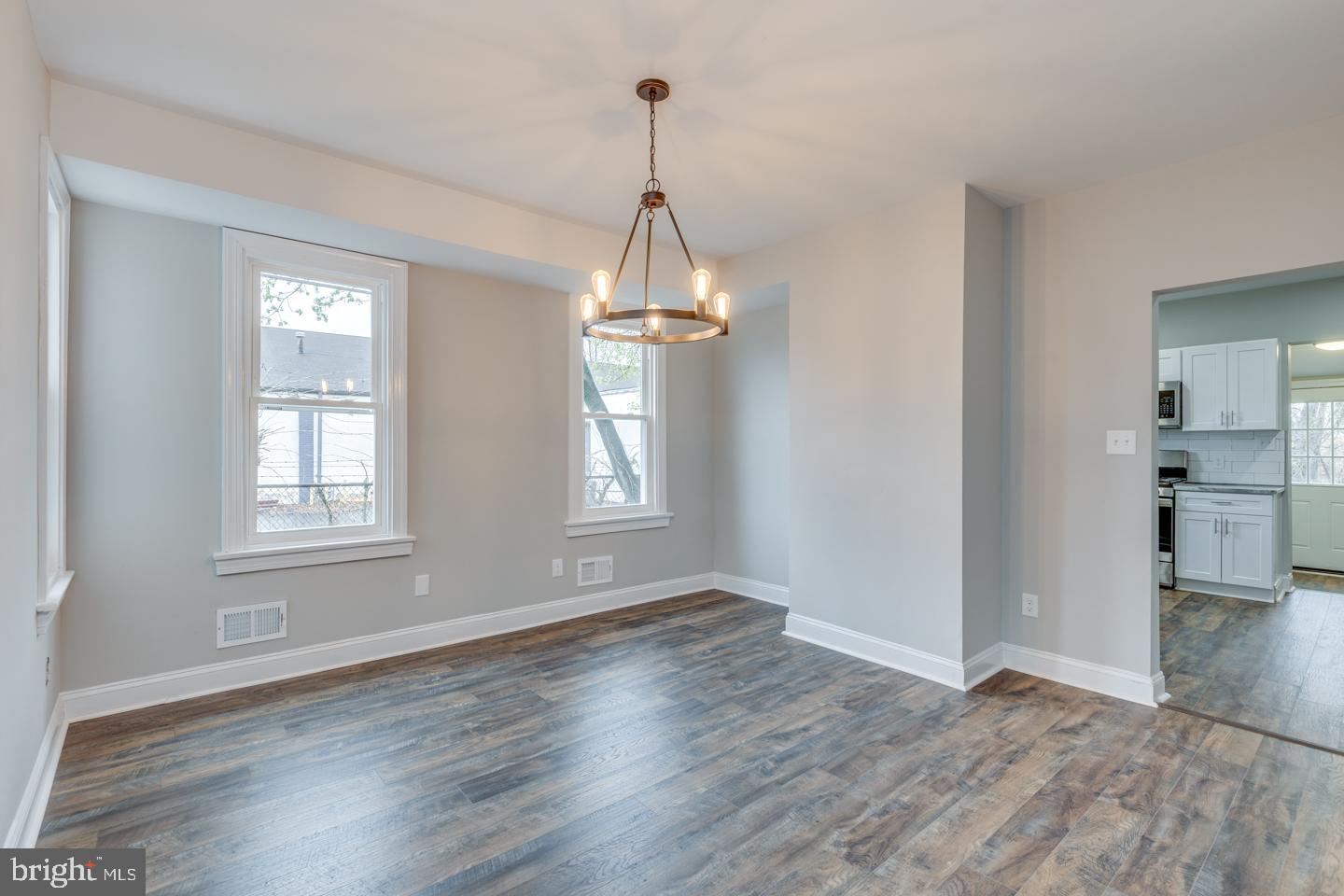 37 Polk Street Riverside, NJ 08075 - Photo 7 of 34
