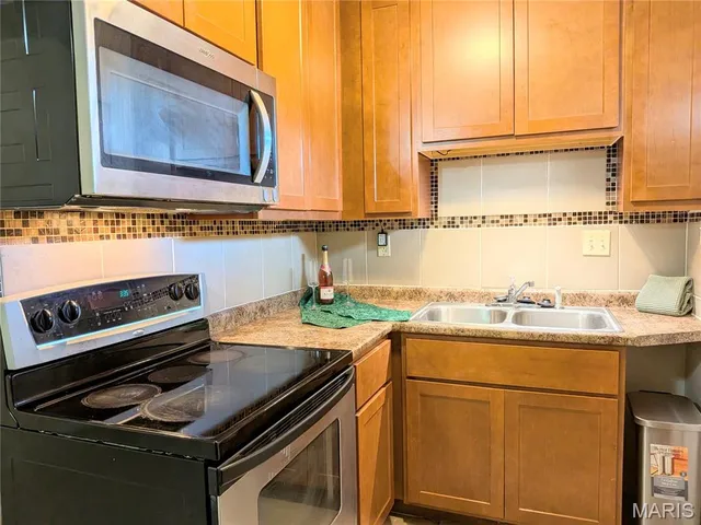 $127,000 | 7801 Ellington Drive, St. Louis, MO 63121