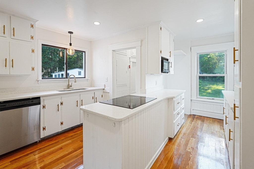 84 East Main Street Hopkinton, MA 01748 - Photo 12 of 42