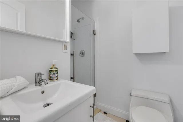 $740,000 | 1832 Calvert Street Northwest, Unit 3, Washington, DC 20009