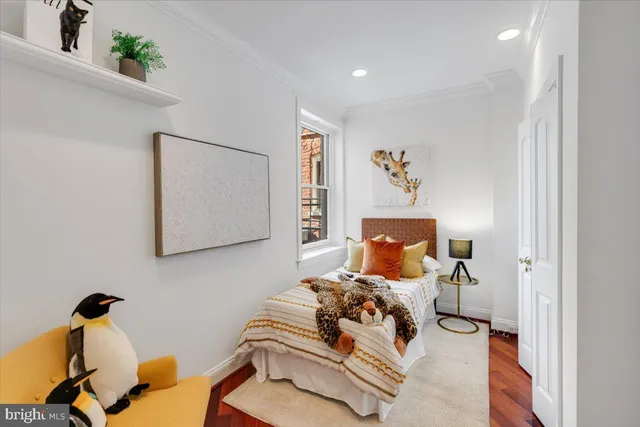 $740,000 | 1832 Calvert Street Northwest, Unit 3, Washington, DC 20009