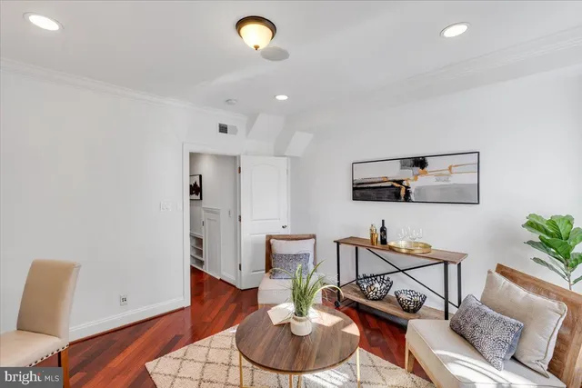 $740,000 | 1832 Calvert Street Northwest, Unit 3, Washington, DC 20009