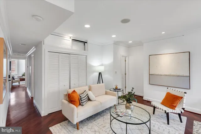 $740,000 | 1832 Calvert Street Northwest, Unit 3, Washington, DC 20009