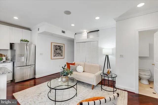 $740,000 | 1832 Calvert Street Northwest, Unit 3, Washington, DC 20009