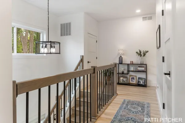 $825,000 | 104 River Hills Drive, Holland, MI 49424