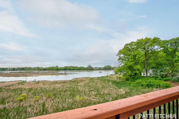 $825,000 | 104 River Hills Drive, Holland, MI 49424