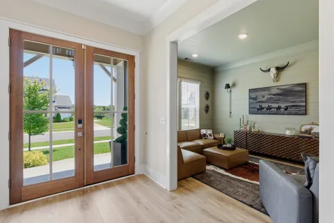 $1,025,000 | 2009 Ellsworth Lane, Arrington, TN 37014