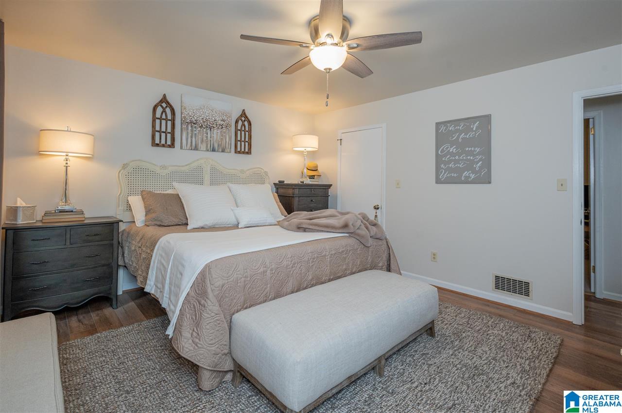 828 Round Hill Road Pelham, AL 35124 - Photo 24 of 49