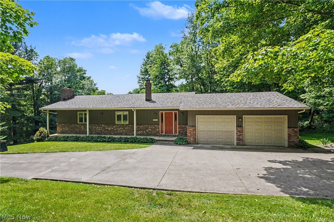 2882 Sharon Copley Road Medina, OH 44256 - Photo 1 of 7