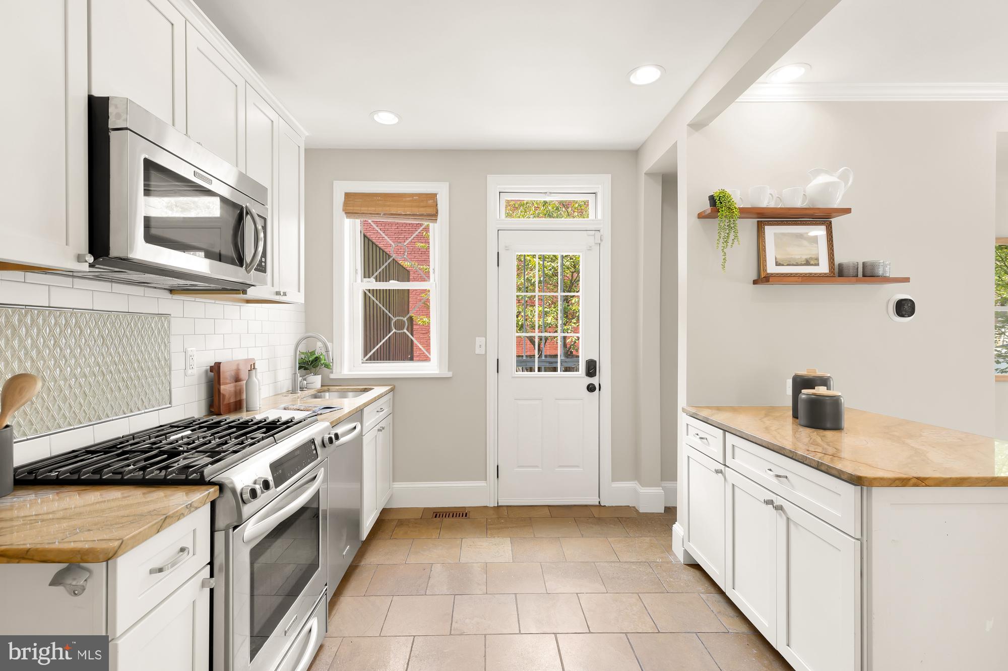 1012 10th Street Northeast Washington, DC 20002 - Photo 13 of 32