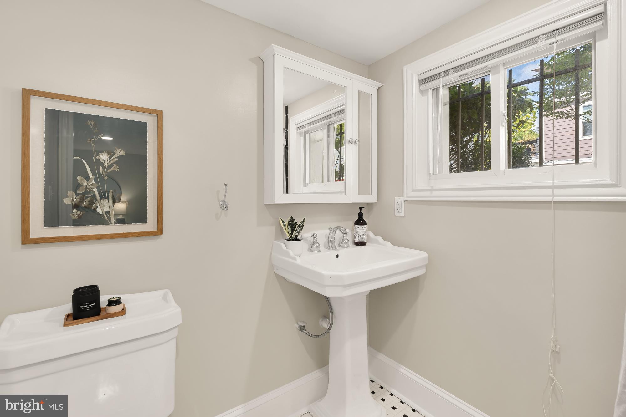 1012 10th Street Northeast Washington, DC 20002 - Photo 30 of 32