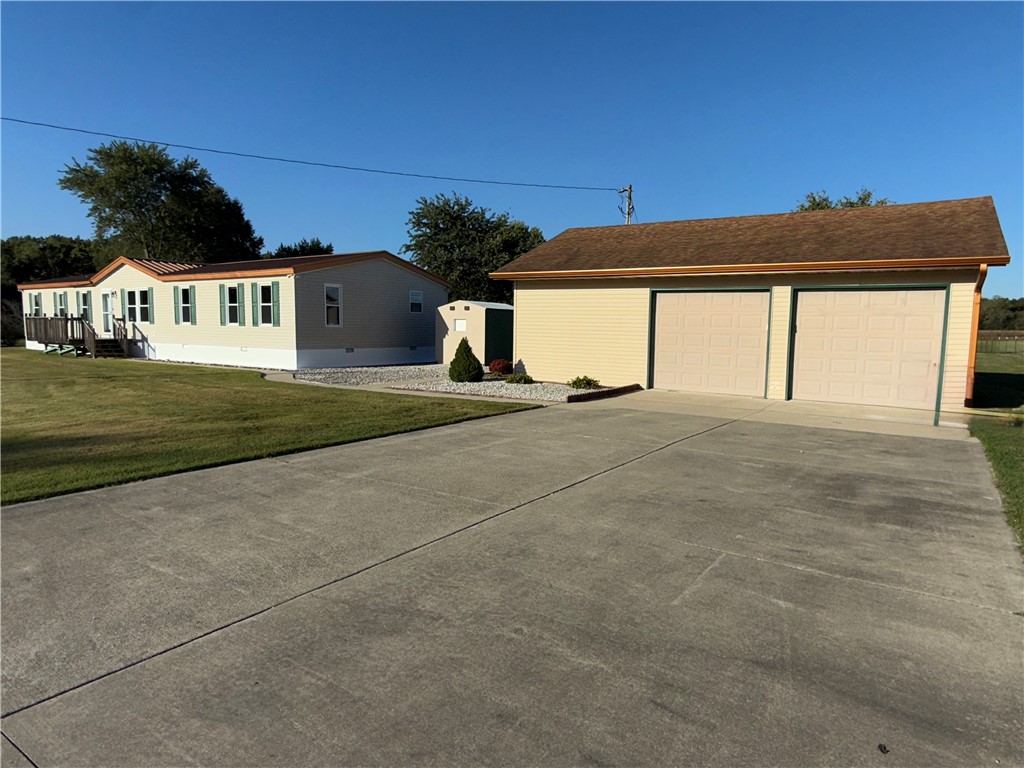 9313 North 1000th Road Effingham, IL 62401 - Photo 3 of 30