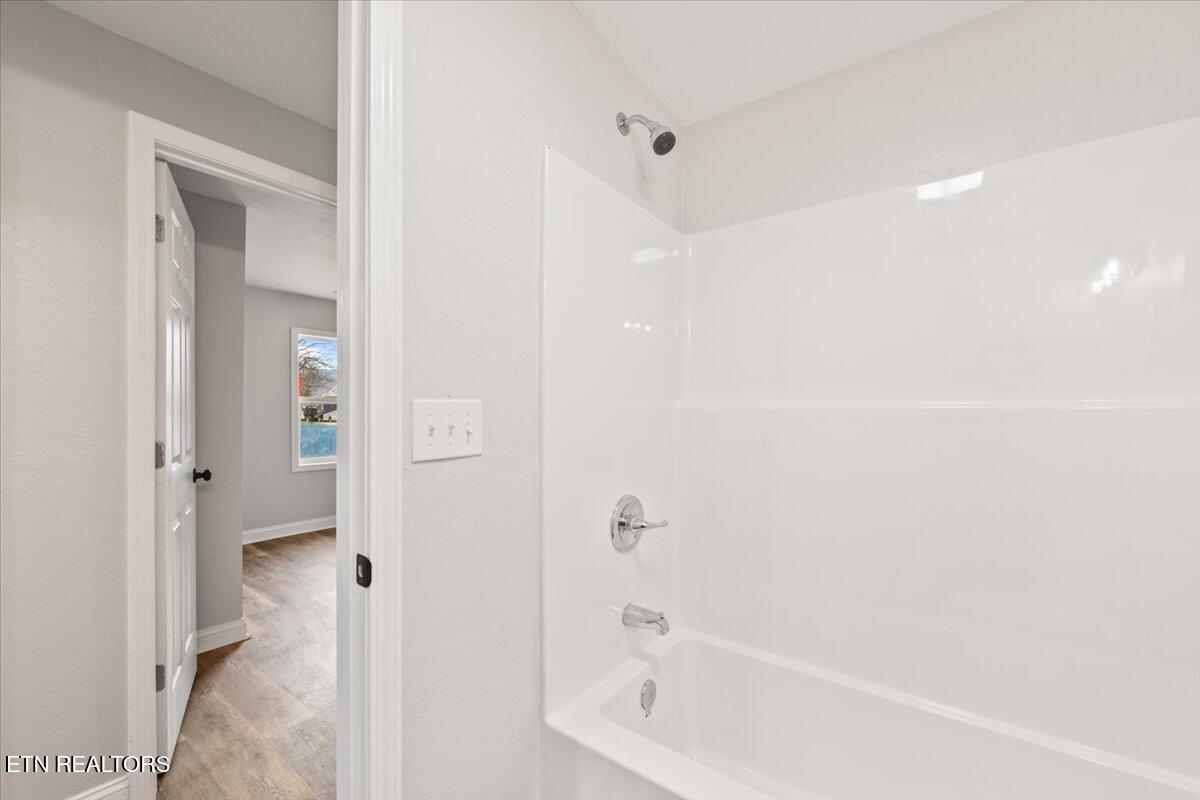 127 Water Street Jacksboro, TN 37757 - Photo 15 of 21 23-Water St