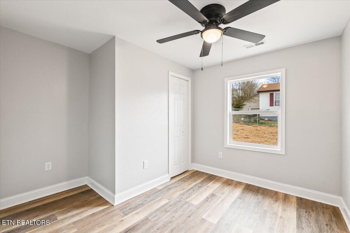 127 Water Street Jacksboro, TN 37757 - Photo 16 of 21 20-Water St