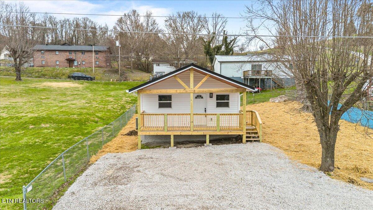 127 Water Street Jacksboro, TN 37757 - Photo 20 of 21 32-Water St