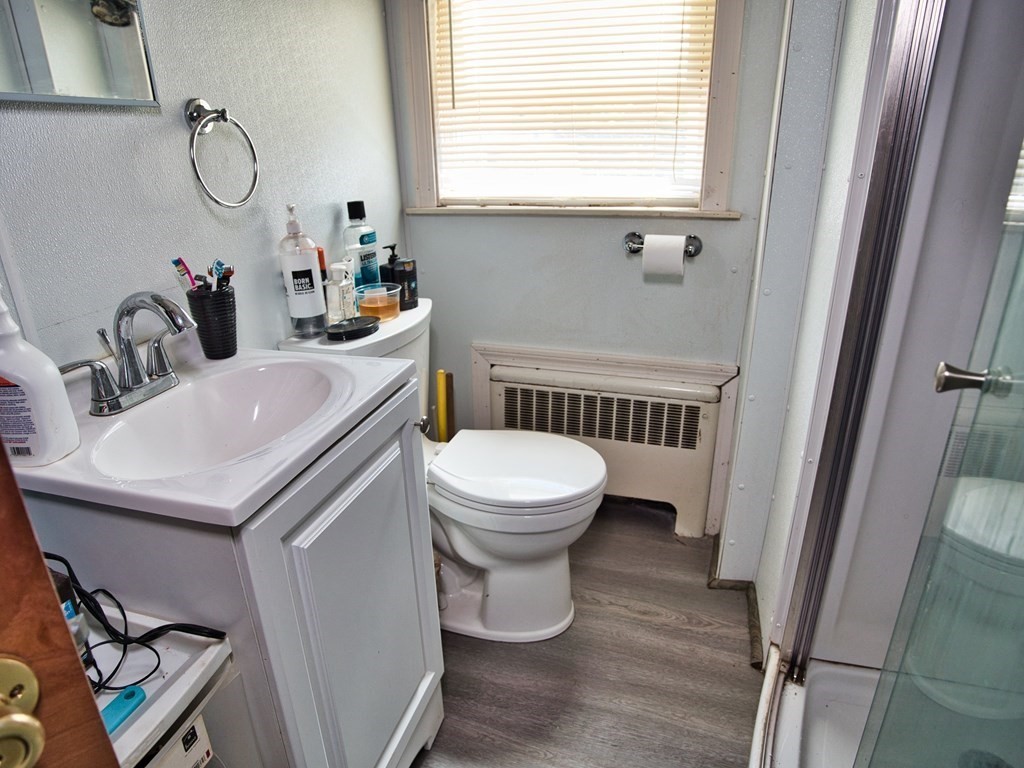 401 Buffinton Street Fall River, MA 02721 - Photo 9 of 23