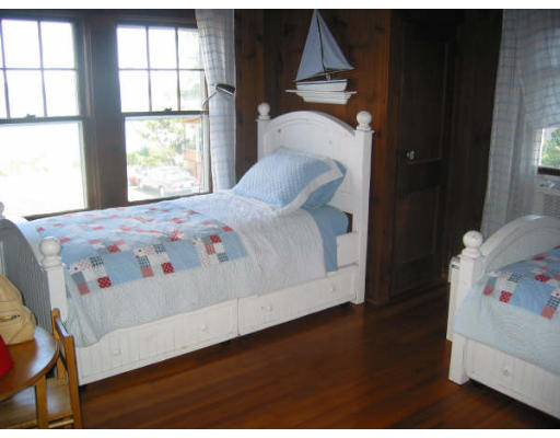 23 Bay Road Mattapoisett, MA 02739 - Photo 13 of 20 Gallery Image 13