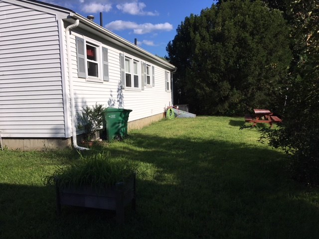 90 Alfred Street Warwick, RI 02889 - Photo 4 of 12 Gallery Image 4