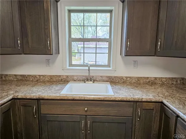 $499,900 | 21 Wedgeworth Drive, West Monroe, NY 13167