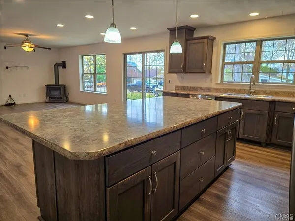 $499,900 | 21 Wedgeworth Drive, West Monroe, NY 13167