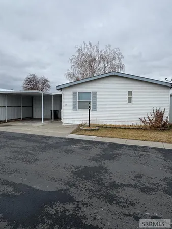 $95,000 | 850 Parkway Drive, Unit 32, Blackfoot, ID 83221