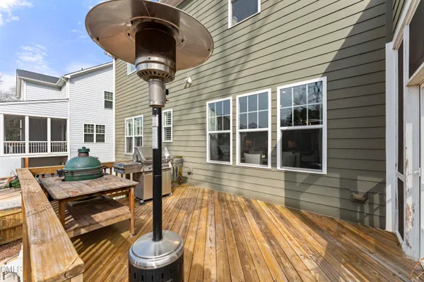 $1,149,900 | 121 Mystic Pine Place, Apex, NC 27539