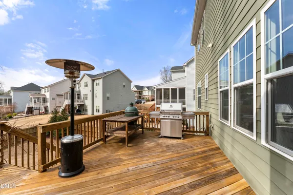 $1,149,900 | 121 Mystic Pine Place, Apex, NC 27539