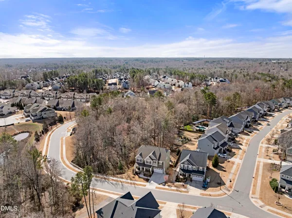 $1,149,900 | 121 Mystic Pine Place, Apex, NC 27539