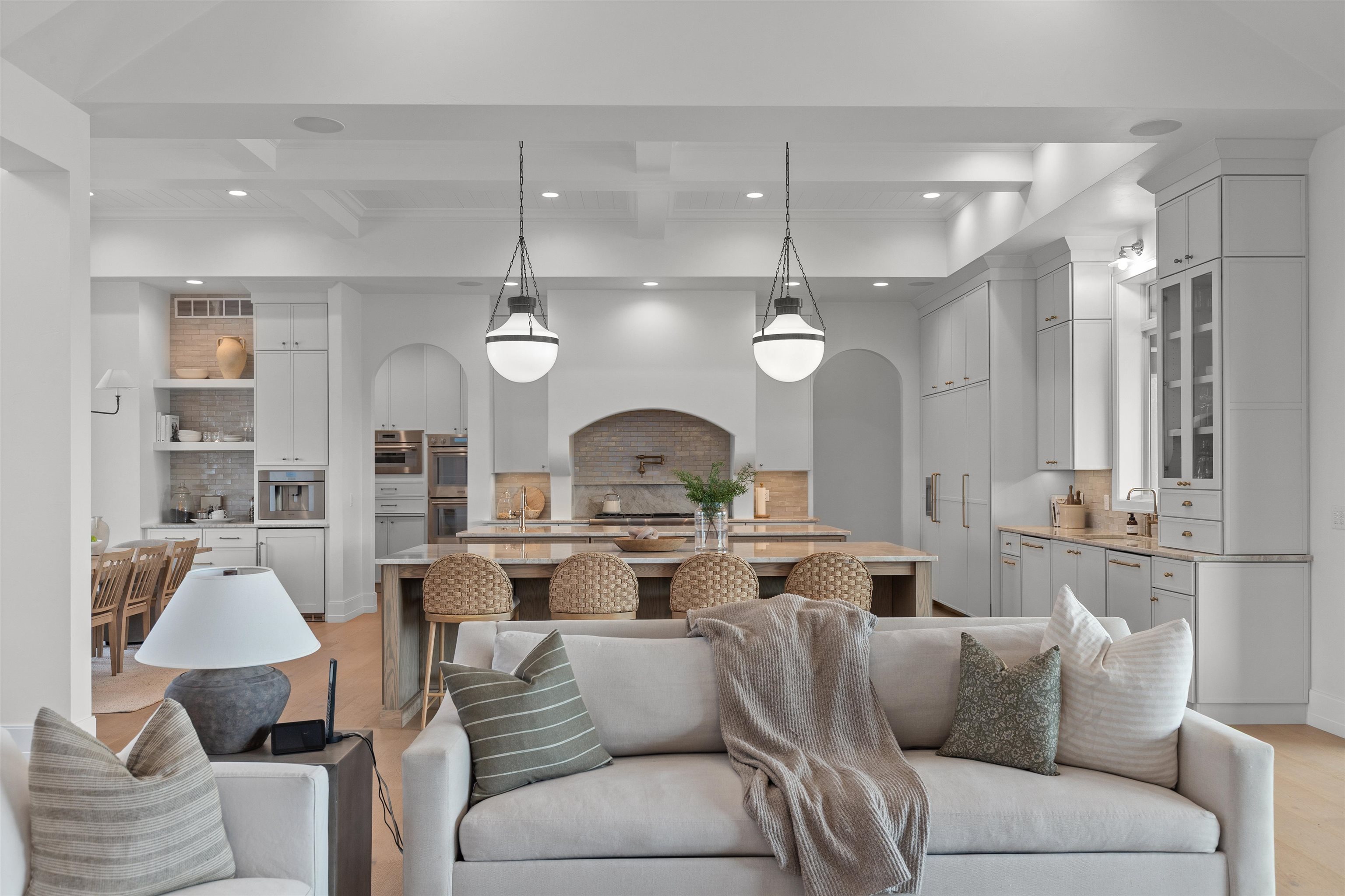 W5896 Autumn Hills Parkway Appleton, WI 54913 - Photo 18 of 87