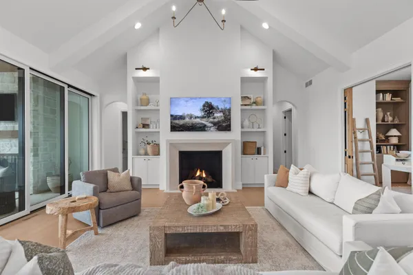 $3,500,000 | W5896 Autumn Hills Parkway, Appleton, WI 54913