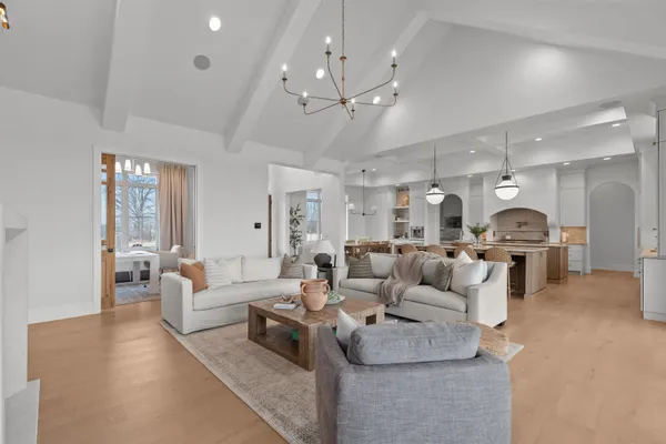 $3,500,000 | W5896 Autumn Hills Parkway, Appleton, WI 54913