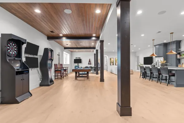 $3,500,000 | W5896 Autumn Hills Parkway, Appleton, WI 54913