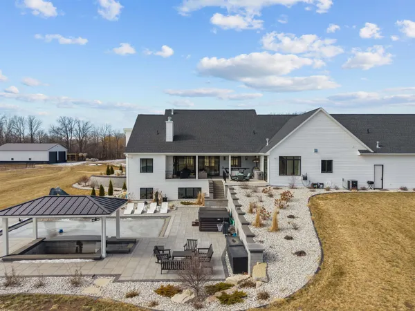 $3,500,000 | W5896 Autumn Hills Parkway, Appleton, WI 54913