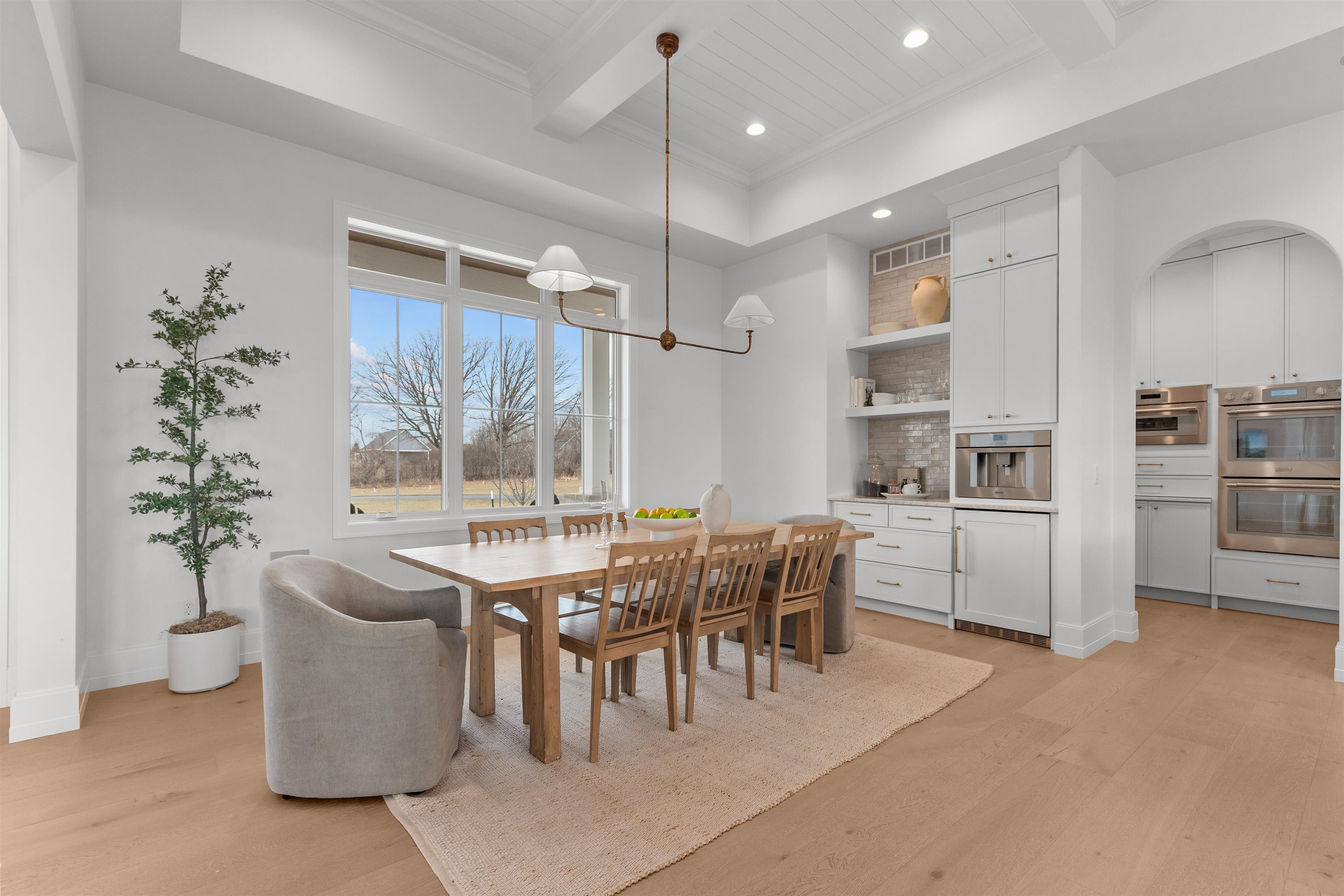 W5896 Autumn Hills Parkway Appleton, WI 54913 - Photo 9 of 87