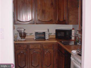 619 Cedarbrook Road Southampton, PA 18966 - Photo 4 of 6 Gallery Image 4